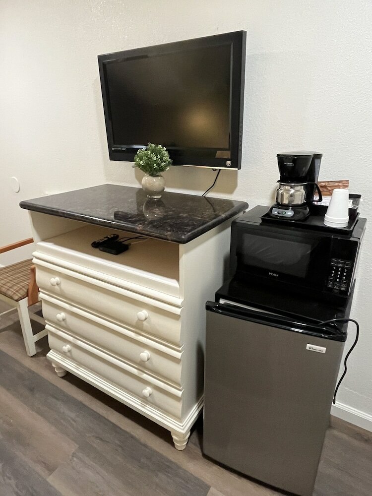 Фото American Inn Grover Beach