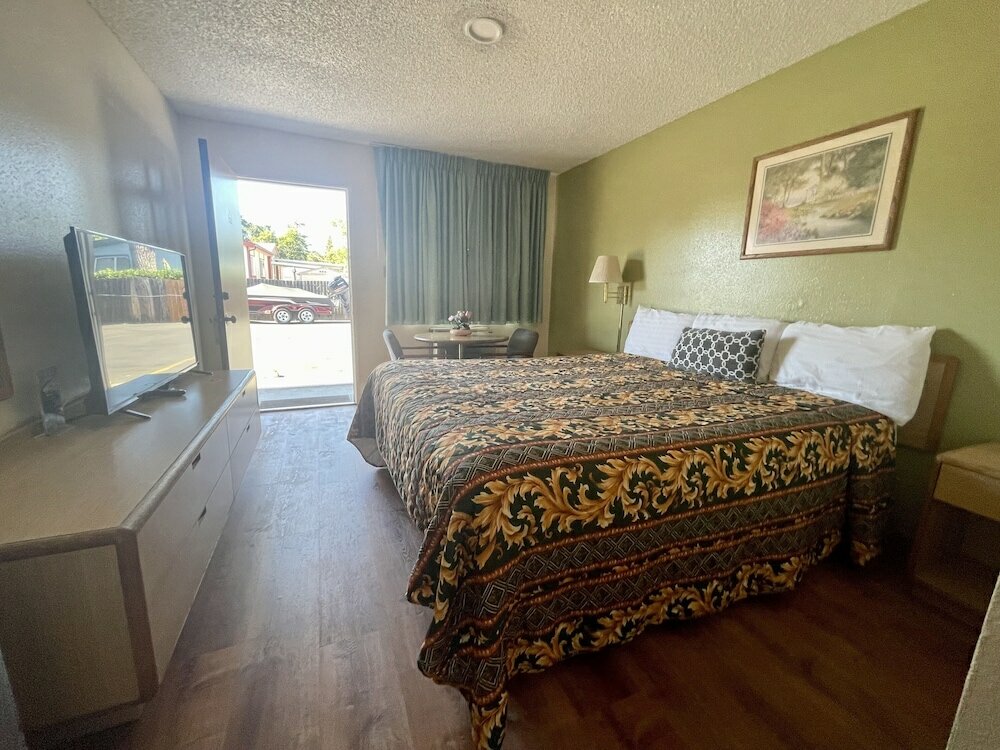 Фото Regency Inn