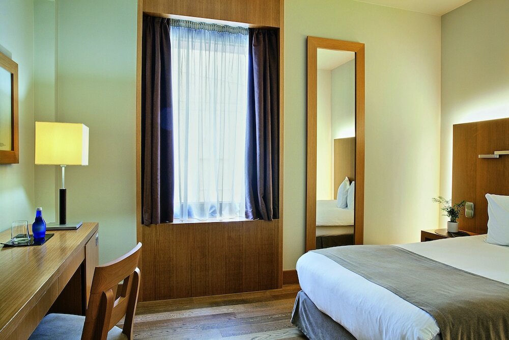 Фото Zeus Thessaloniki Lazart