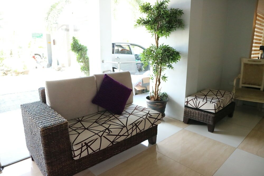 Фото The horizon suites and arcade