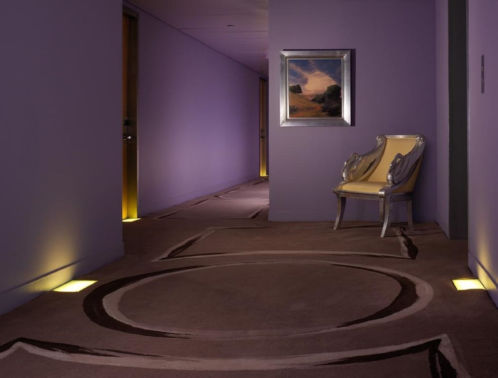 Фото Sanderson London