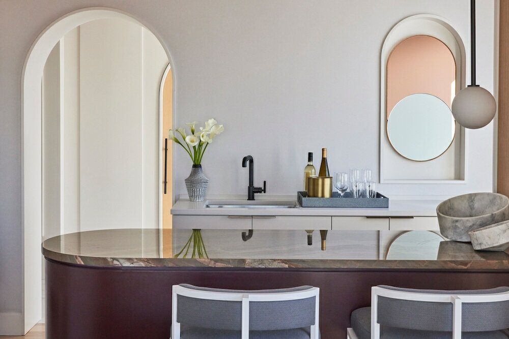 Фото Omni Boston Hotel at the Seaport