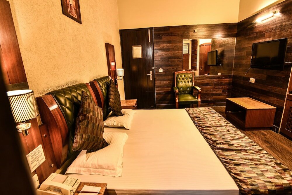 Фото Hotel Royal Castle Grand