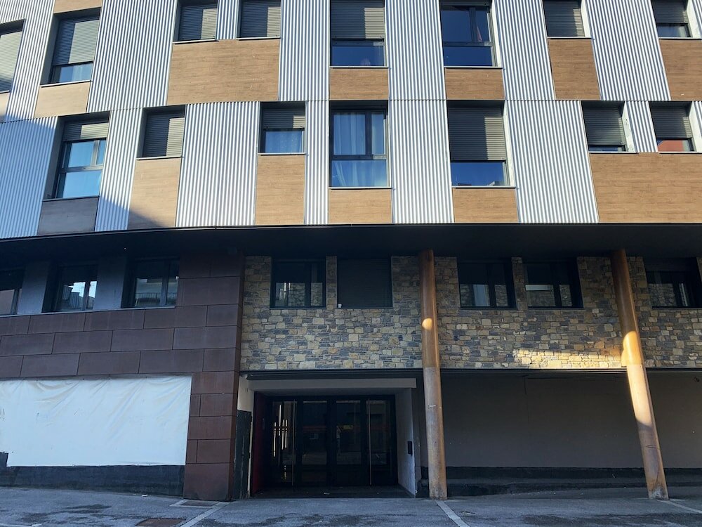 Фото Apartamentos Varios Pas de la Casa 3000