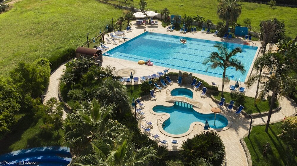 Фото Hotel Calabrisella