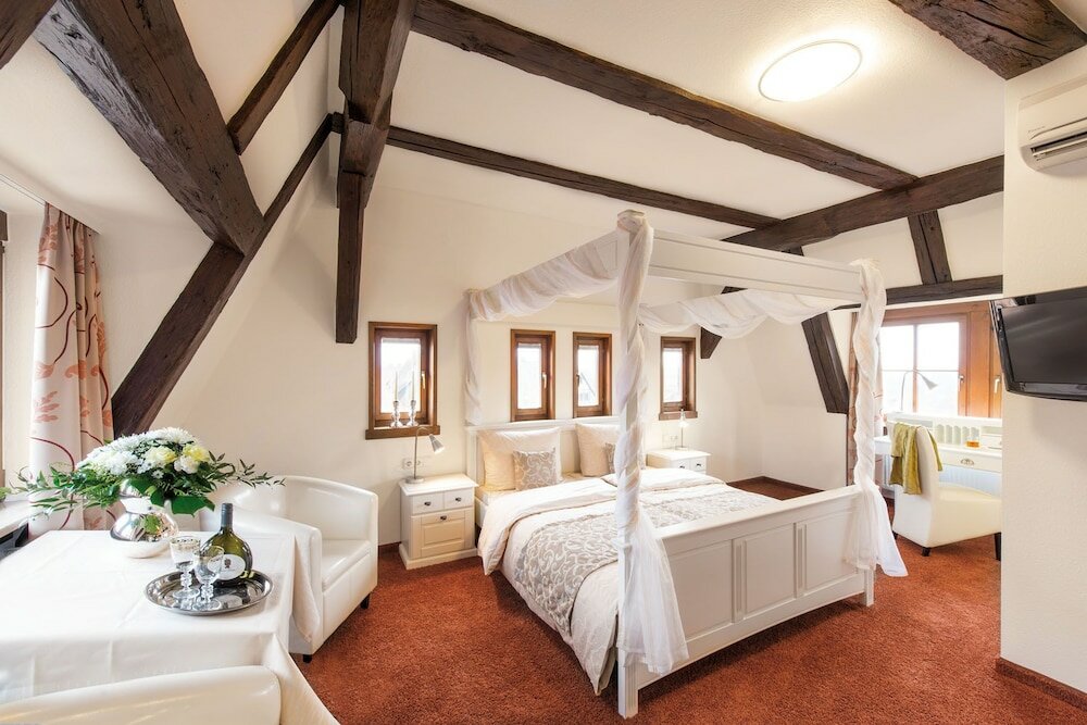 Фото Hotel Garni Altes Brauhaus