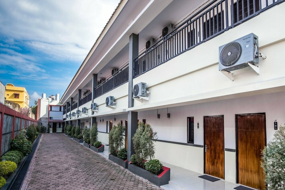 Hotel Super Oyo 283 Helvetia Residence, Medan, photo