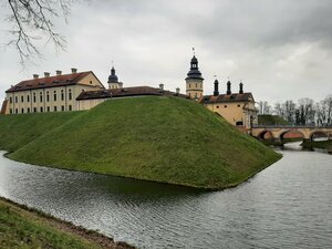 Ратуша (Советская ул., 3), достопримечательность в Несвиже