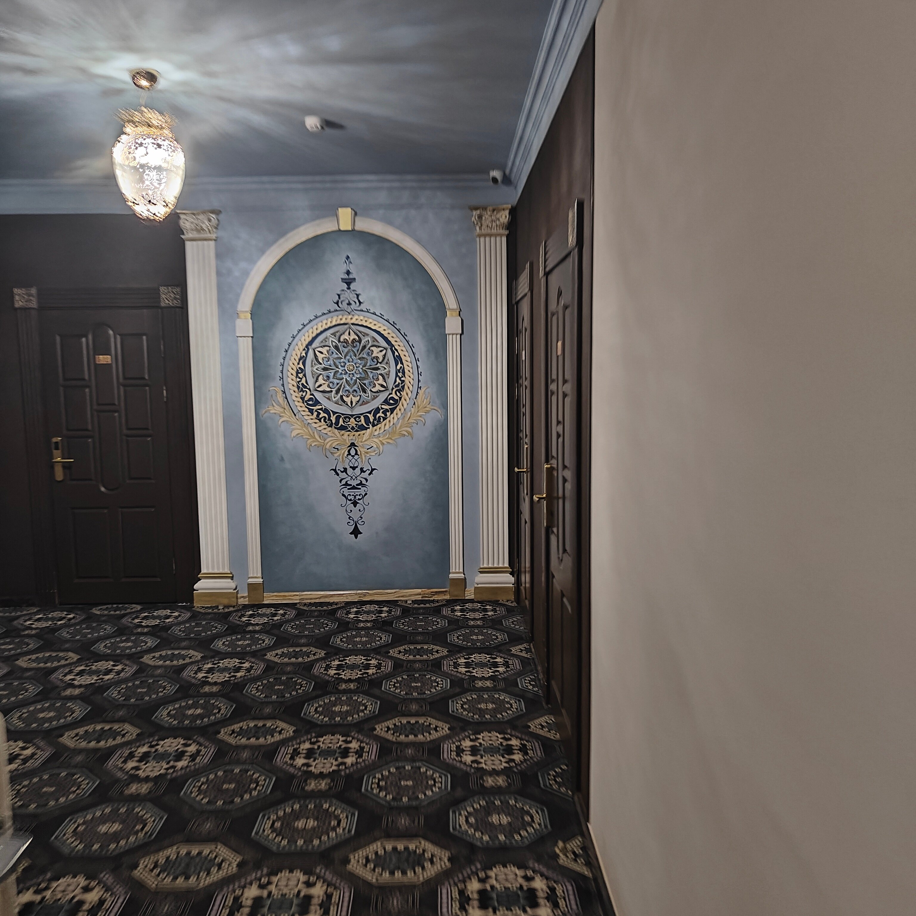 Фото Garuda Boutique Hotel