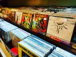 Fotoğraflar: Atlantis Music & Merchandise, diskler, plakalar