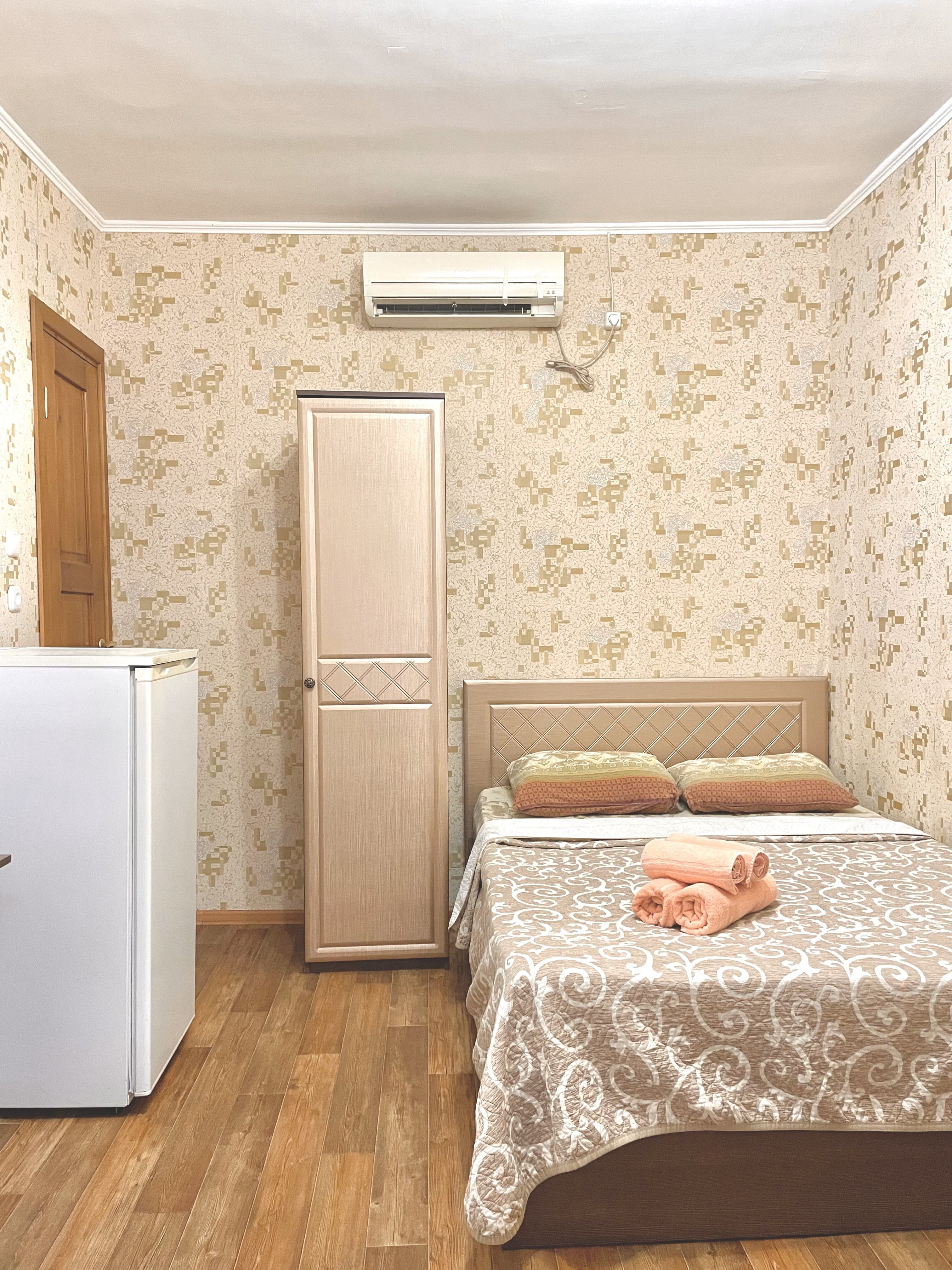 Фото Дворик на Владимирской