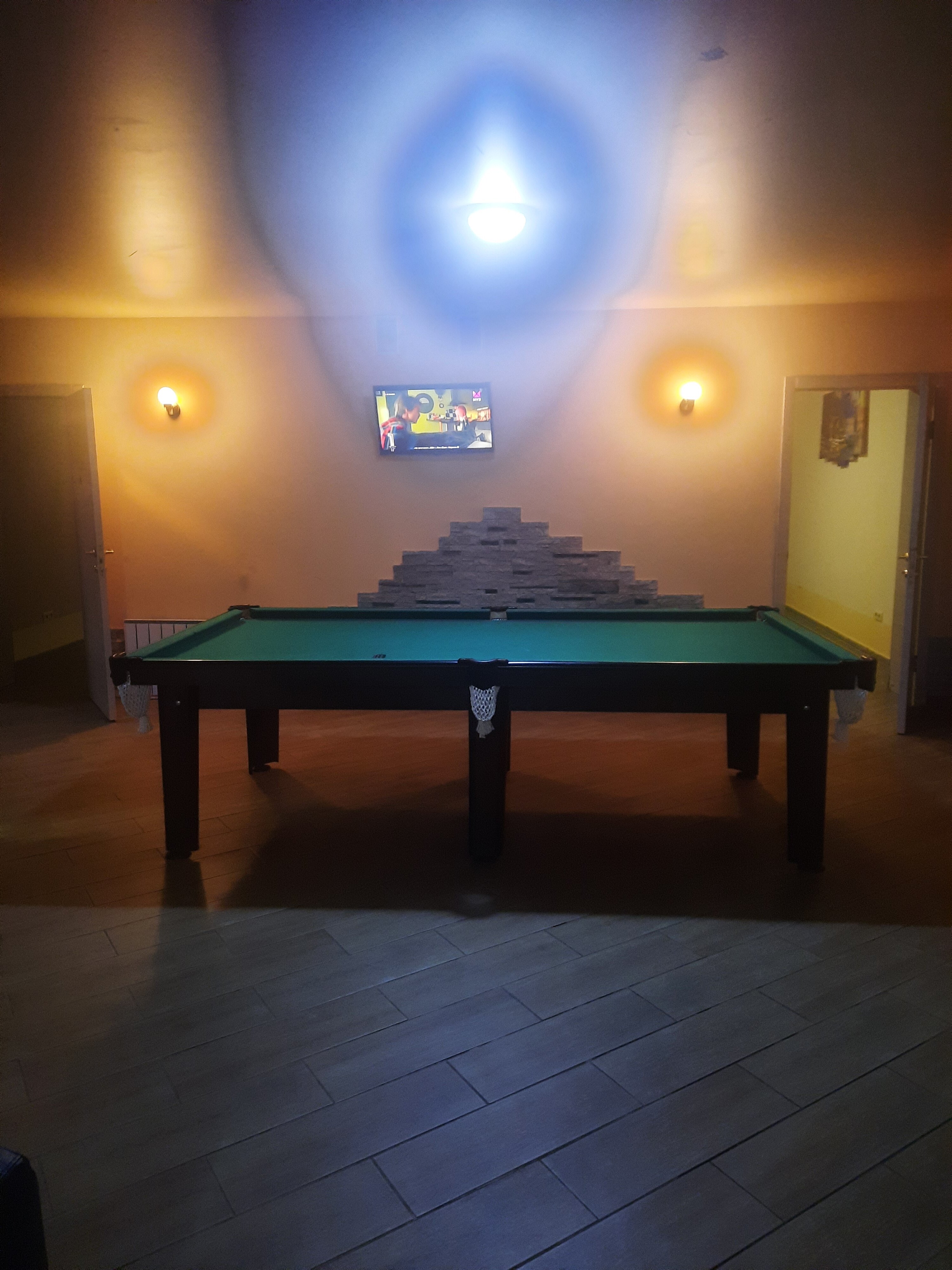 Фото Мартон Волга