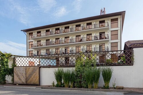 Гостиница Лаура в Лазаревском