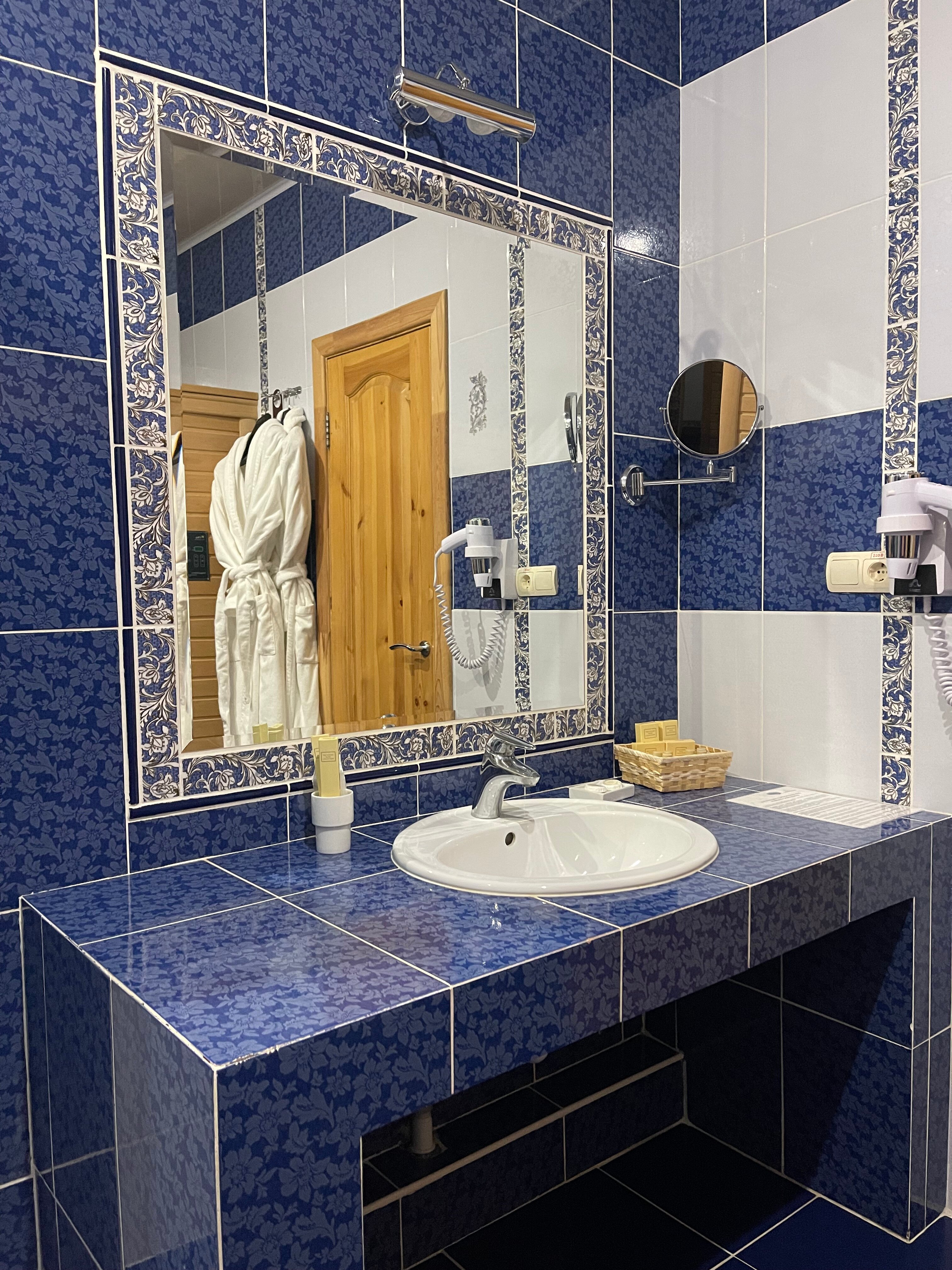 Фото Губернская