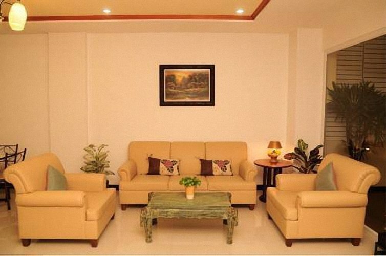 Гостиница Beachwalk Jomtien в Паттайе