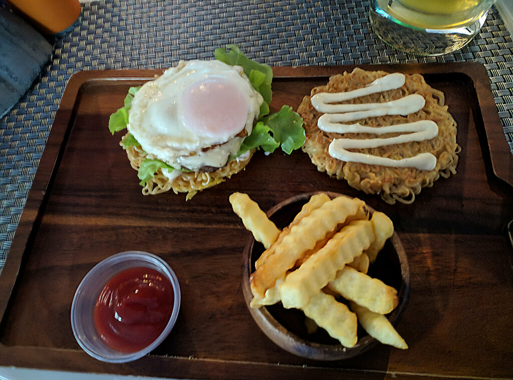 Cafe Burgermap, Pattaya, photo