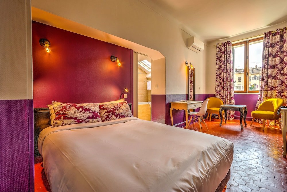 Фото Hotel Pruly