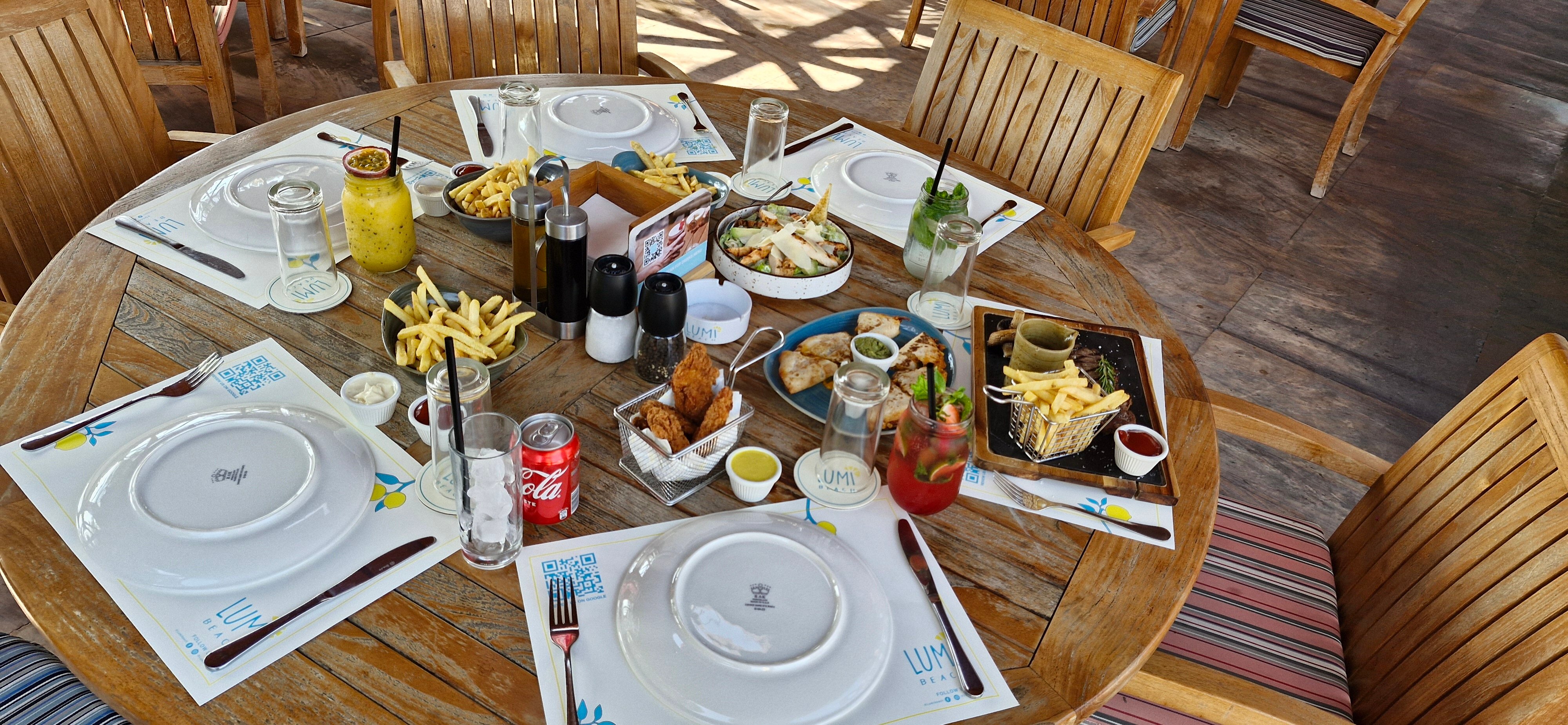 Фото Umm Al Quwain Beach Hotel