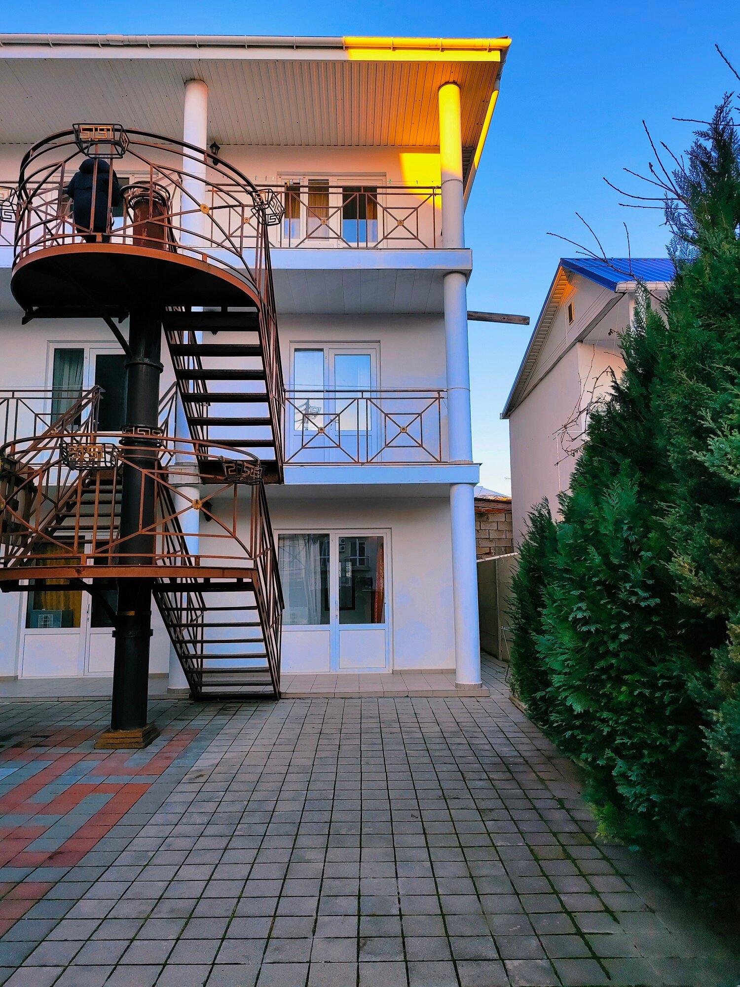 Фото Парфена