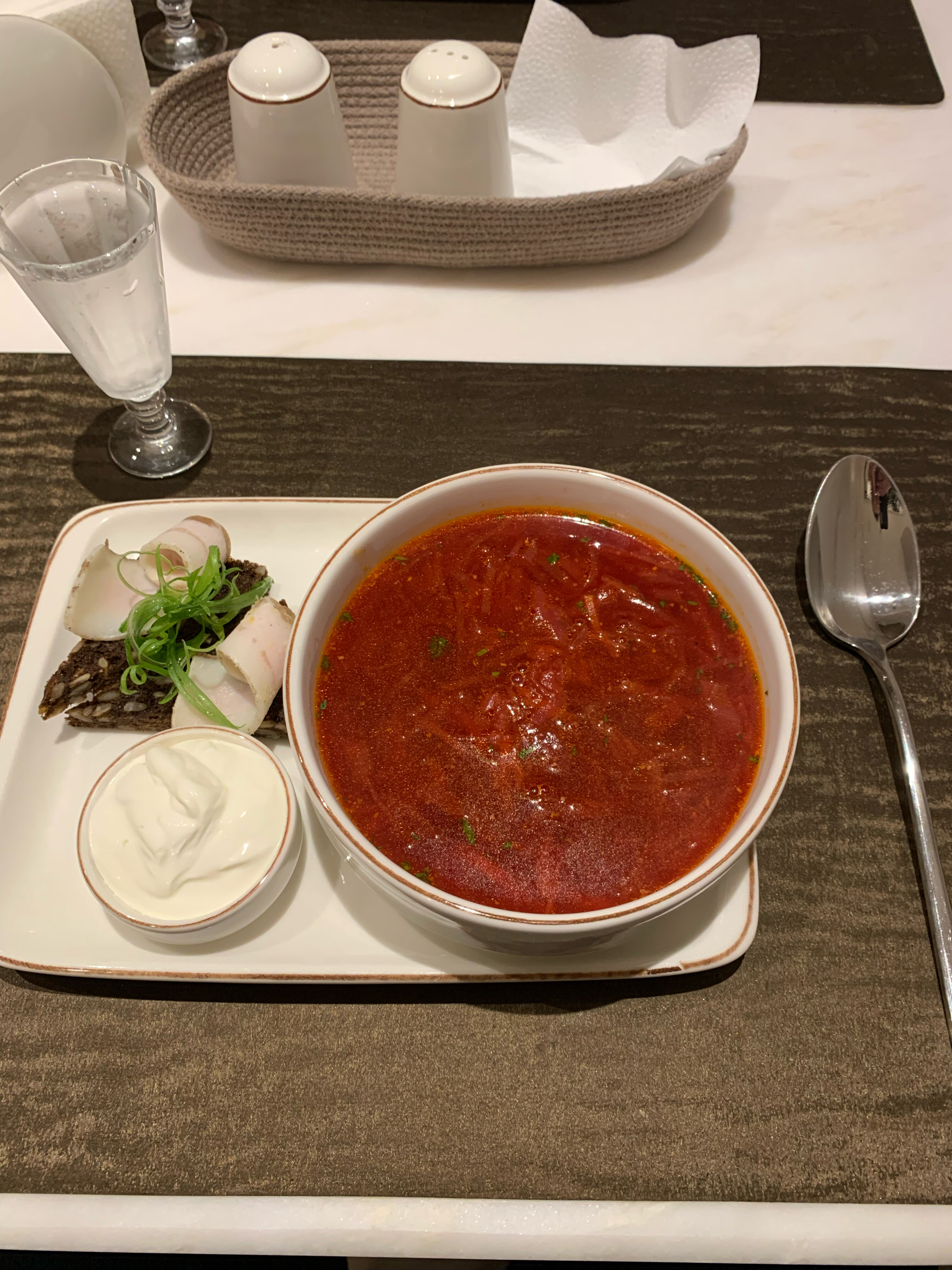 Фото Марипоса