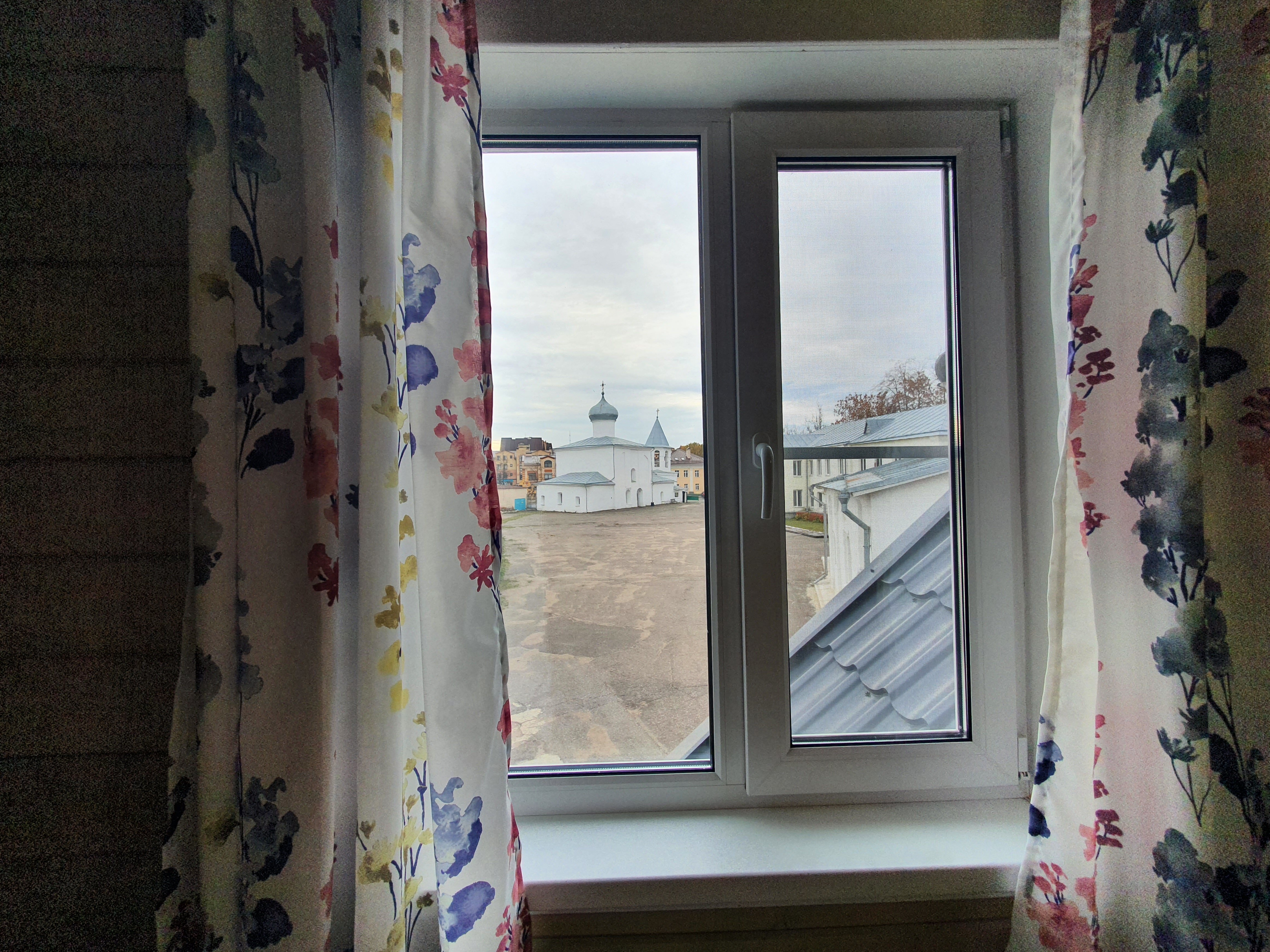 Фото Дом паломника подворья Псково-Печерского монастыря