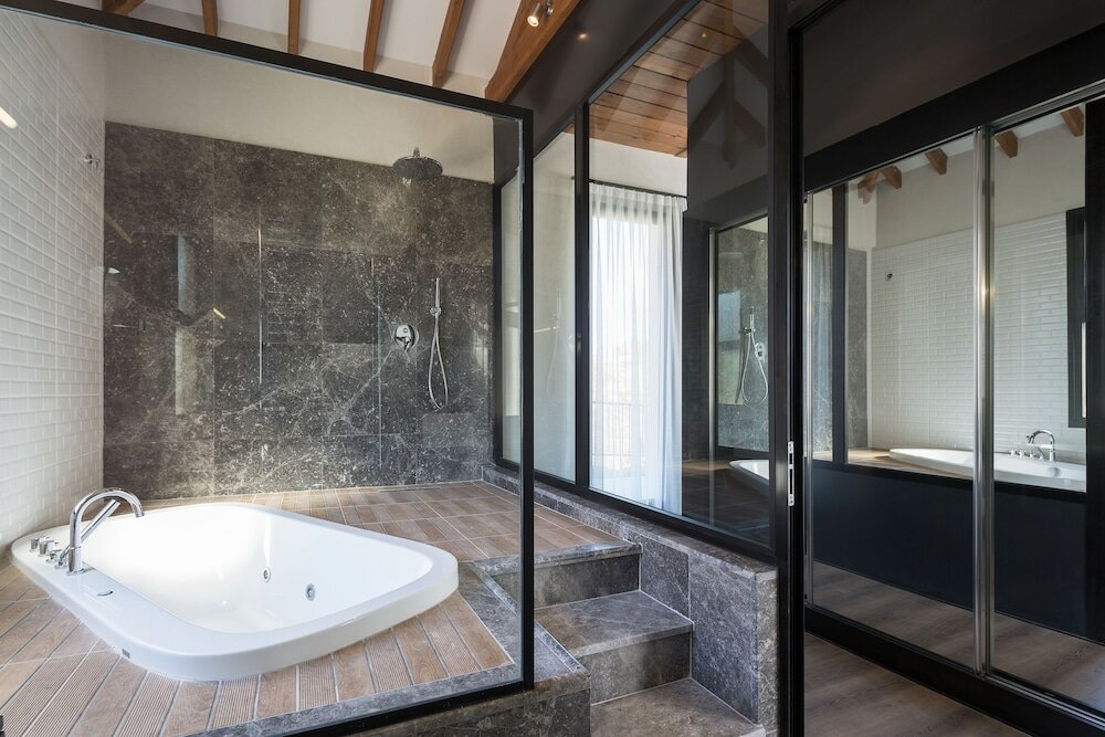 Фото Gillham Vineyard Hotel - Adults Only