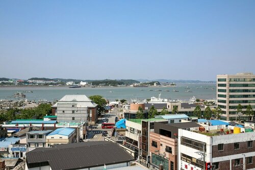 Гостиница Dashim Guest House в Кунсане