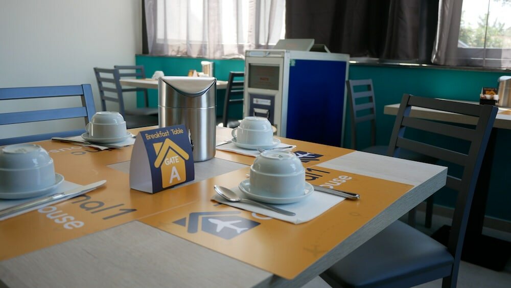 Фото Terminal 1 Guest House