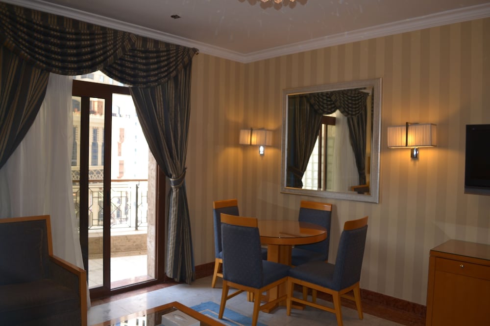 Фото Makkah Towers