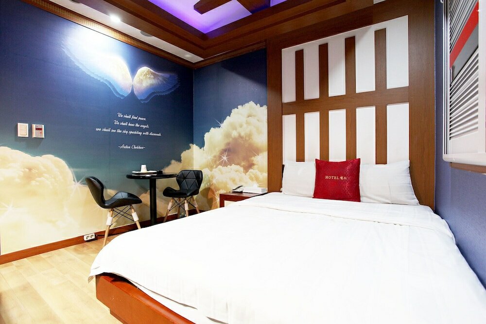 Фото отеля 3