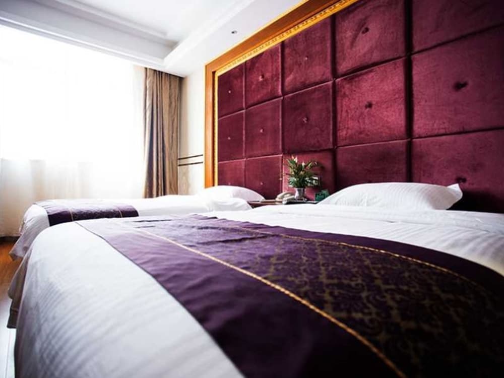 Фото GreenTree Alliance ShangRao YiYang County ZhiMin Aveune YingBin Avenue Hotel