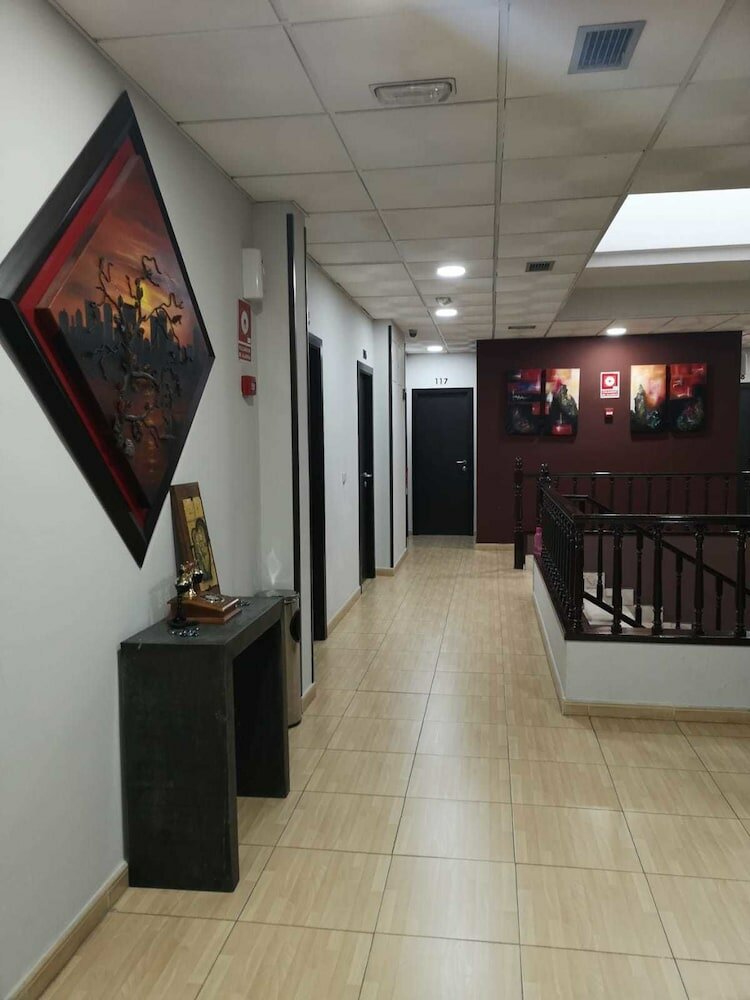 Фото Hostal Asador Julian Brunete