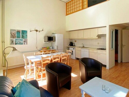 Гостиница Serene Holiday Home in Bergen aan Zee With Terrace