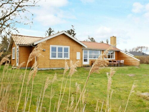 Гостиница Enticing Holiday Home in Hirtshals near Beach