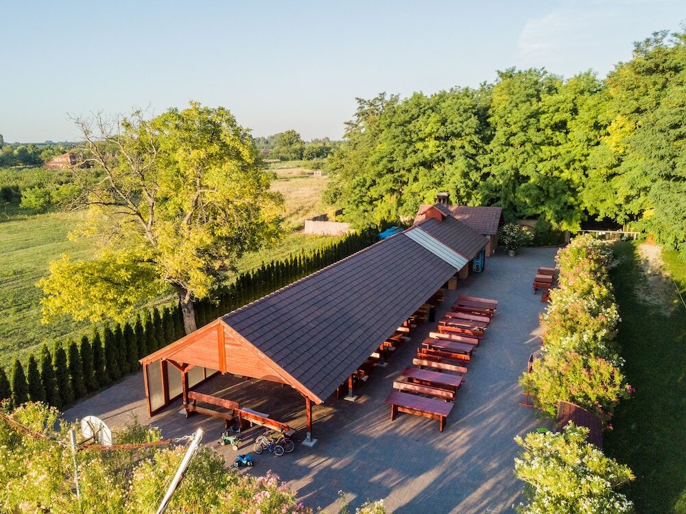 Фото Granada Konferencia Wellness Sport Hotel