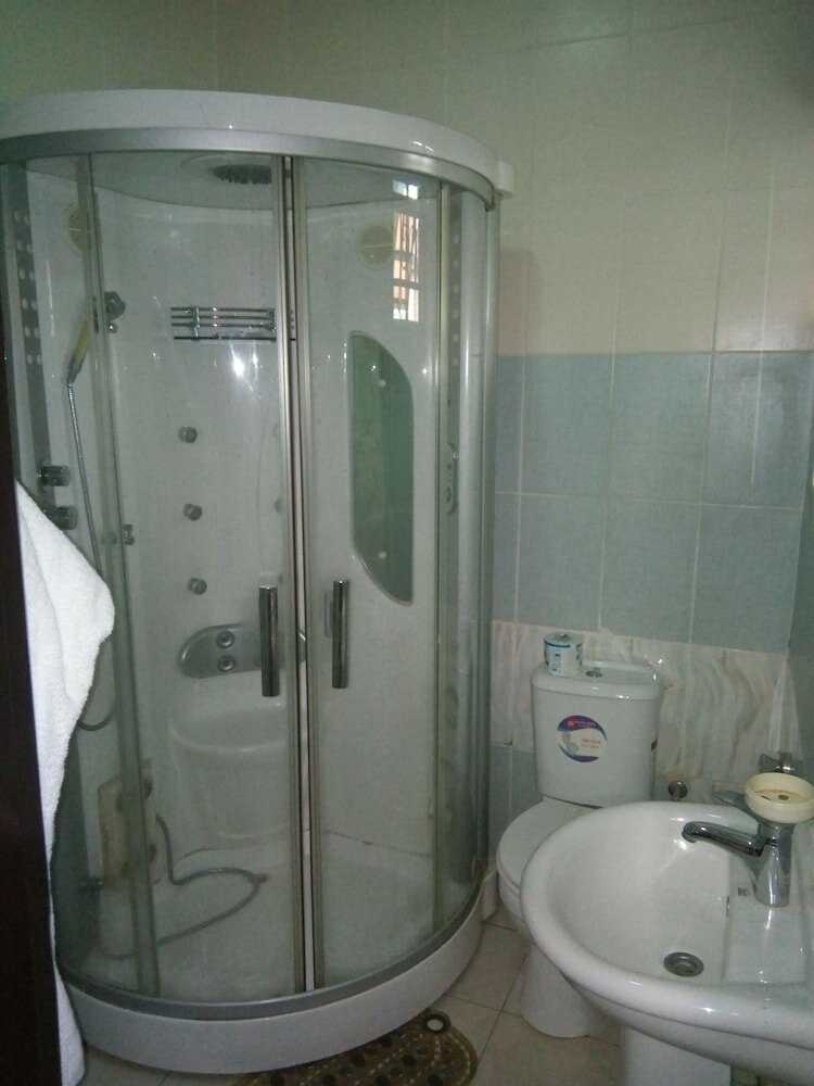 Фото Zeina Suites Abuja