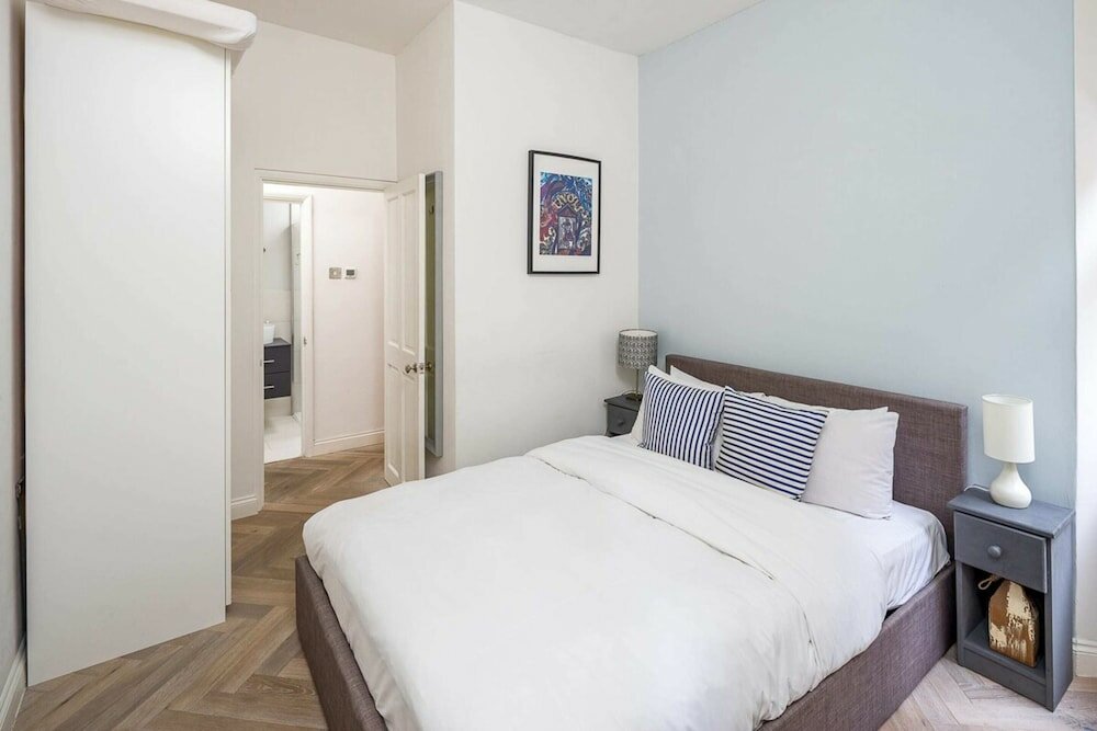 Фото Amazing Cosy Central London Apartment 3 Mins to Marylebone