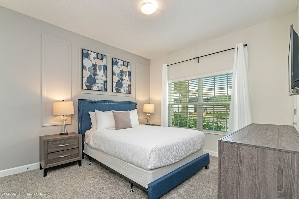 Фото Modern Townhome W/private Pool & Free Water Park!