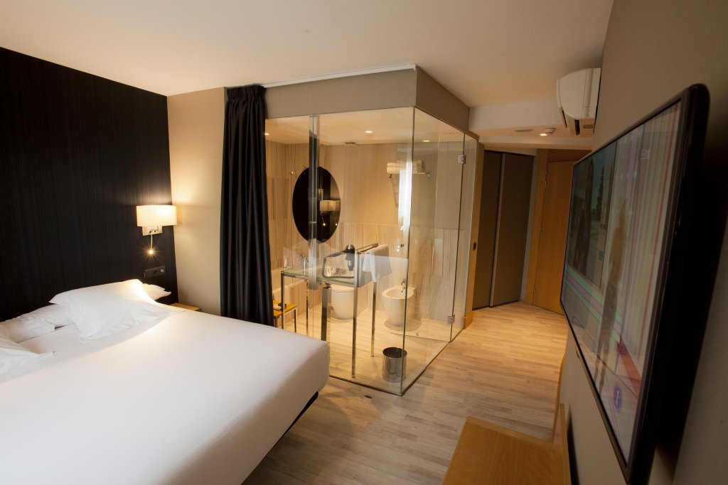 Фото Hotel Plaza