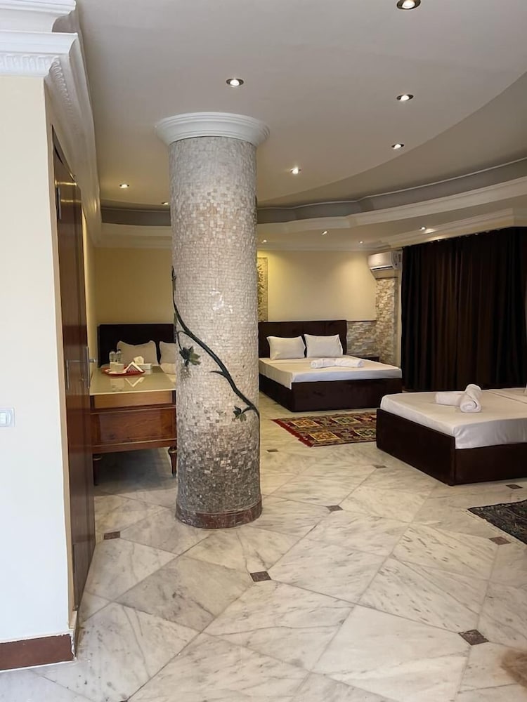 Фото Turquoise Pyramids Palace