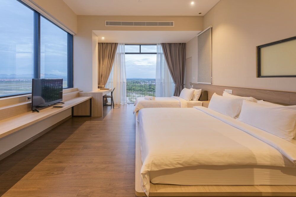 Фото Jinhold Hotel & Serviced Apartment Miri