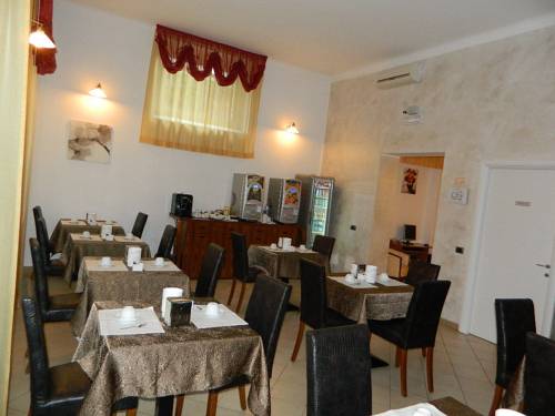 Фото Hotel Brenta Milano