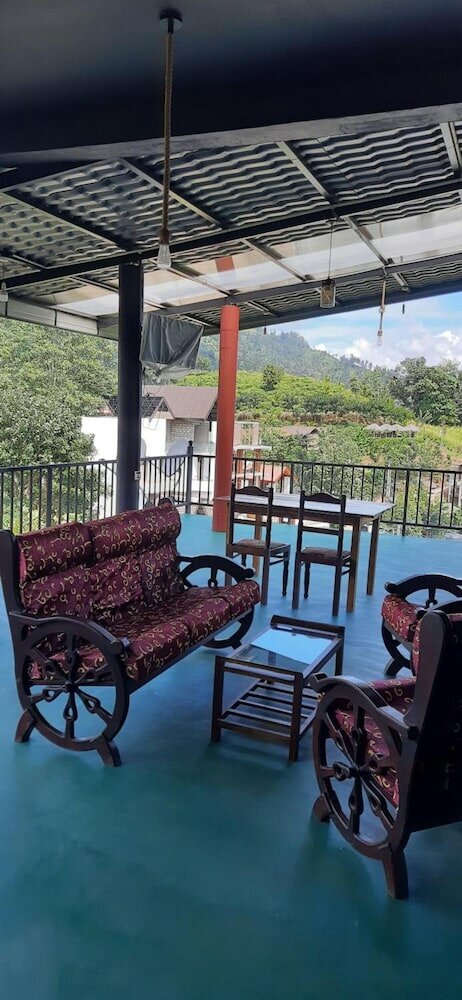 Фото The Zenith Inn Ella