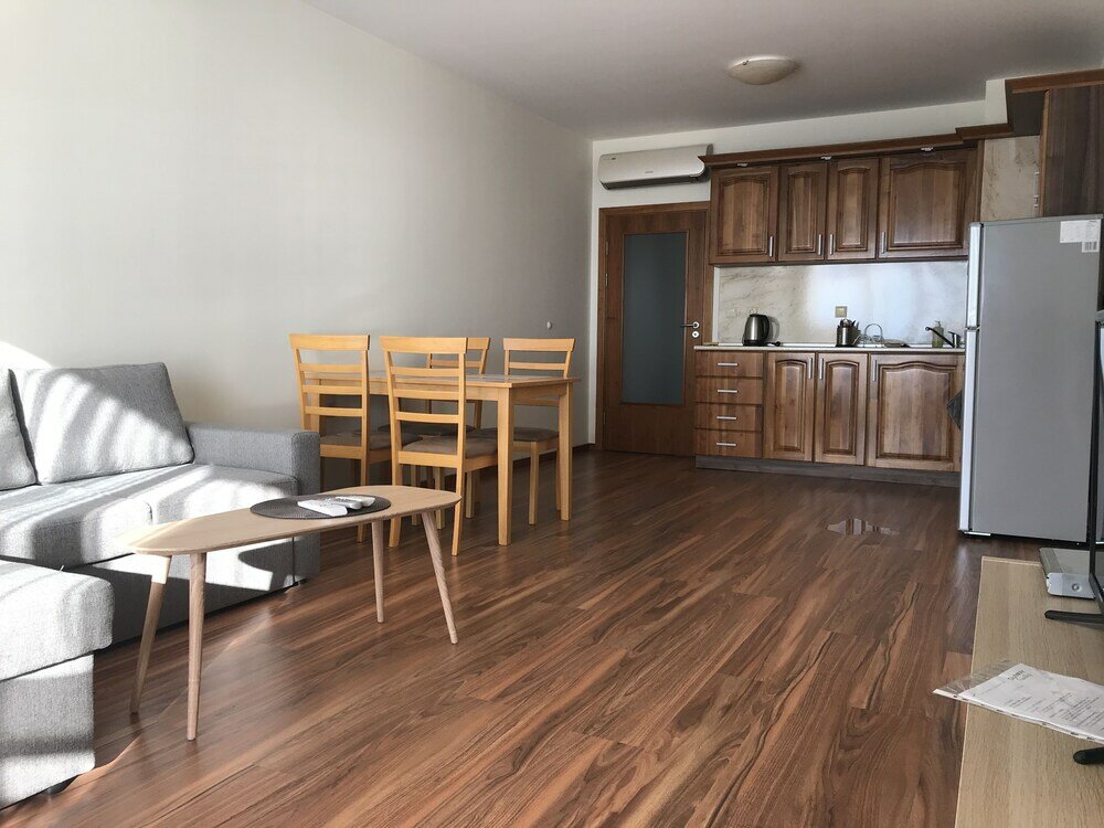 Фото Sunny Suites by Casa Del Mare