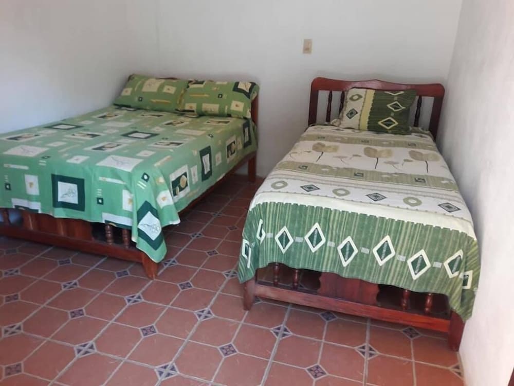 Фото Hotel El Canal Chocohuital