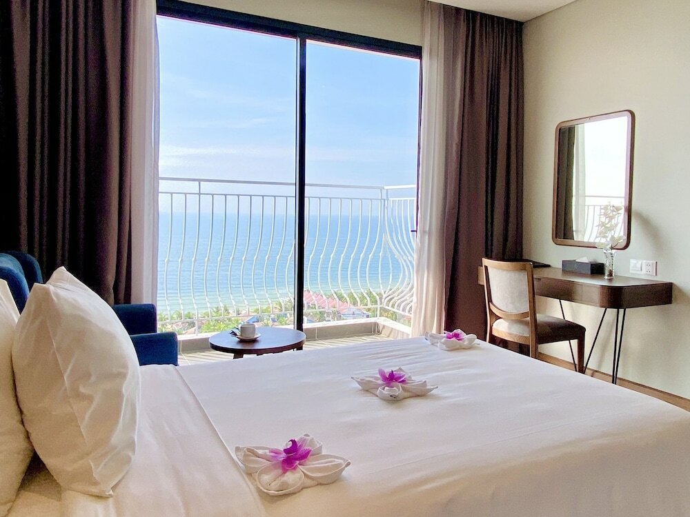 Фото Vipol Mui Ne Hotel & SPA