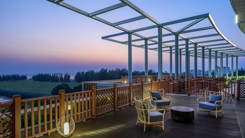 Гостиница Crowne Plaza Beihai Silver Beach, an Ihg Hotel в Бэйхае