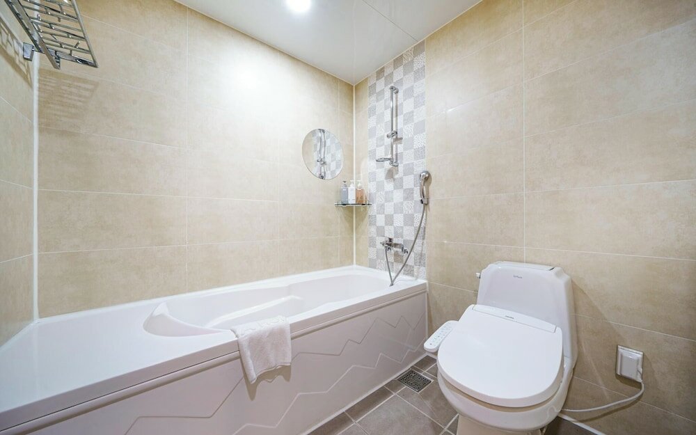 Фото Pohang E&a Hotel