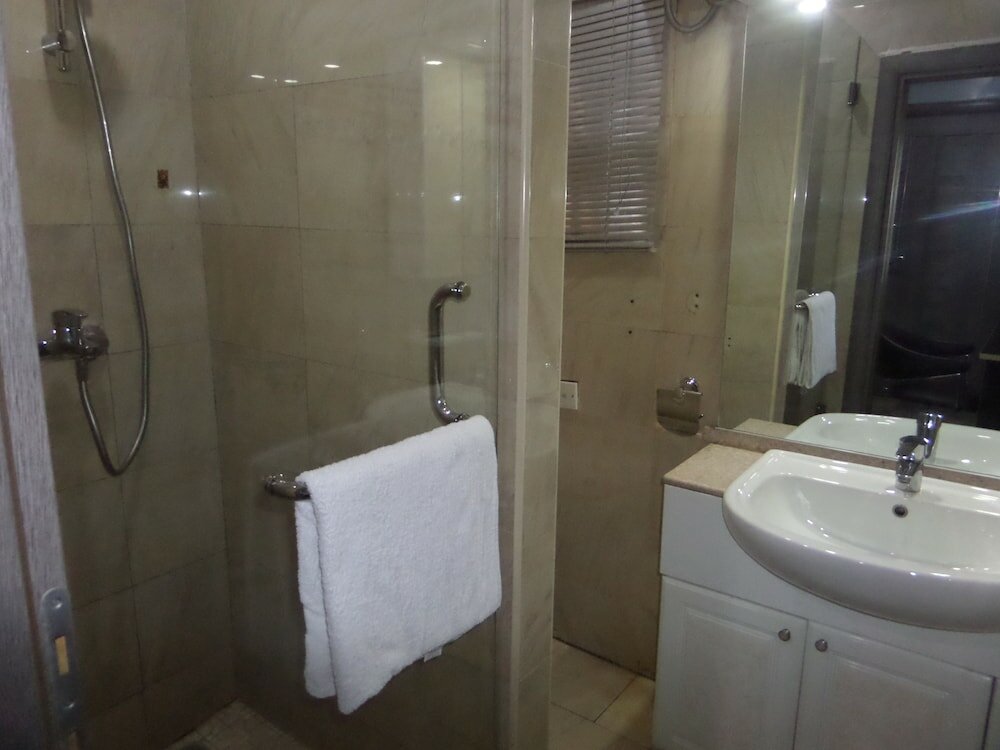 Фото Islanders lounge limited