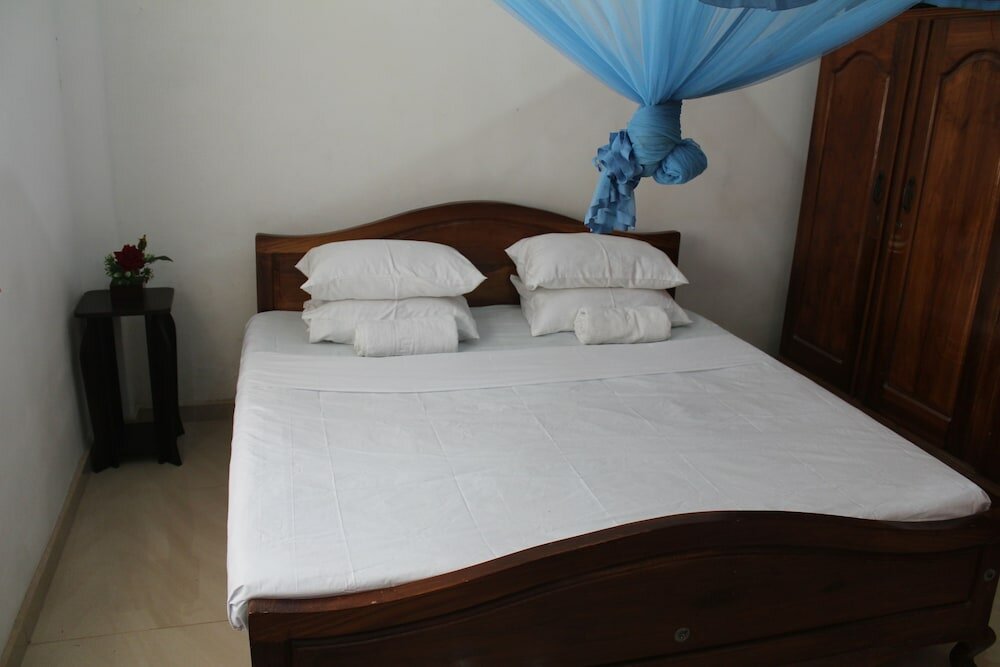 Фото Akindu Home Stay
